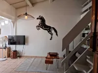 Mazet 50m2, Proche des Plages et du Village, Entouré D'espaces Verts