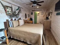 Fish Cabin at Mountain View Retreat Hotels in Latimer County