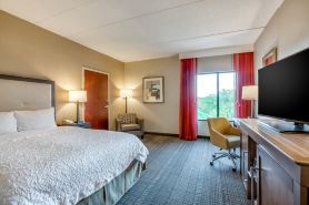 Hampton Inn Boston-Norwood