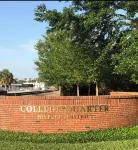 Charming 2-bedroom apartment with AC and WiFi in enchanting Winter Park