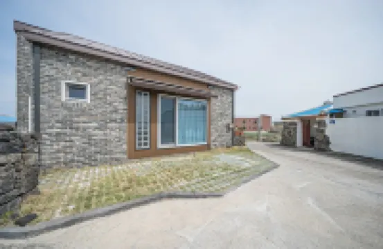 Jeju One Pet-Friendly Private Pension