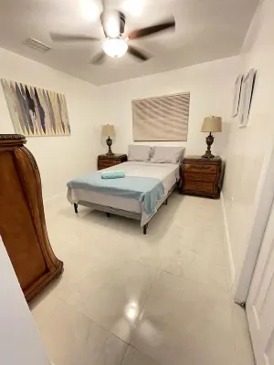 Ludge by Eco-Shared Các khách sạn gần Port of Miami