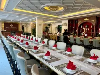 Ruby Queen Hotel