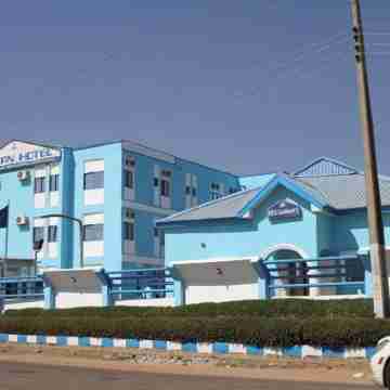 Tavern Luxury Hotel and Suites Ltd Hotel Exterior