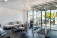 Lesvion Hotel