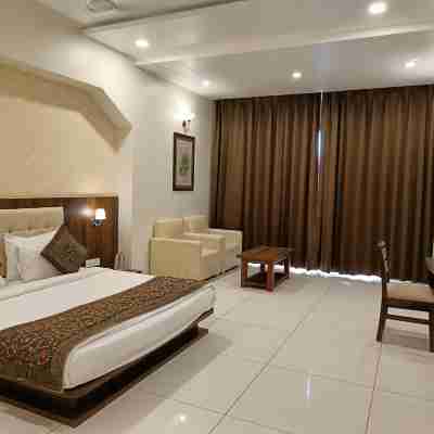 Savitri Resort Rooms