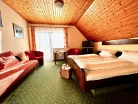 Hotel Sonnenhof Teinachtal Các khách sạn ở Neuweiler
