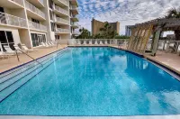 Terrace at Pelican by Panhandle Getaways - en bord de mer
