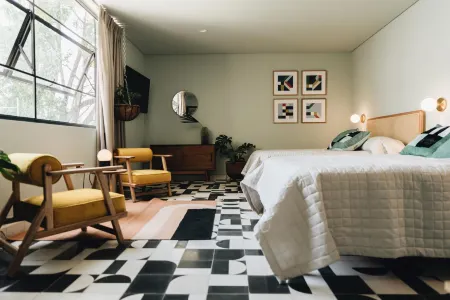 Casa Ixaya by Barrio México Отели рядом с достопримечательностью «Госпиталь Кабаньяс»