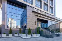 GOLD inn GARDEN (Голд Инн Гарден) Отели рядом с достопримечательностью «Свято-Екатерининский Кафедральный Собор»