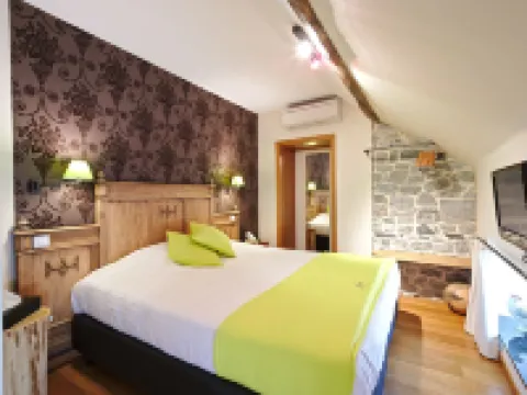 Hotel le Saint Hadelin Hotels in Houyet