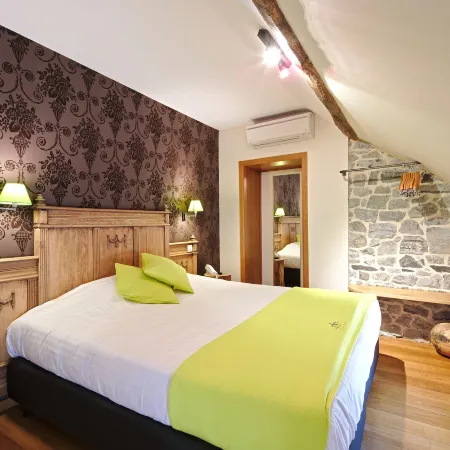 Hotel le Saint Hadelin Hotels in Houyet