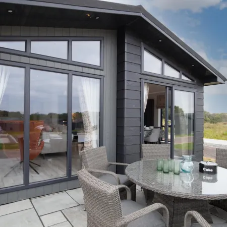 Ael-Y-Bryn - Luxury Lodge, Hot Tub, Three En-Suite Bedrooms