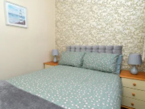 Pet Friendly Sleeps 3 Chalet Bridlington Free Elec Hotels in Carnaby