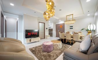Celavie Services Apartments Vinhomes & Landmark 81