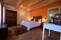 Cascina Tre Botti Hotel di Nizza Monferrato