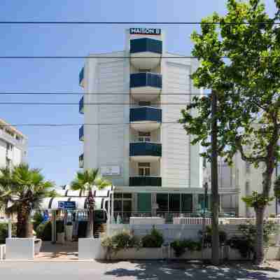 Best Western Maison B Hotel Hotel Exterior