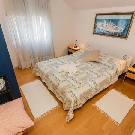 Apartments Roda