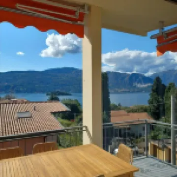 Apartment in a Prime Location on Lake Maggiore