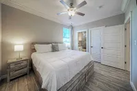 Little Beach House by AvantStay - balcony