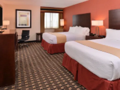 Holiday Inn 新倫敦 新倫敦酒店