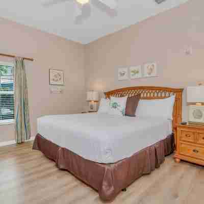 1st Level Poolbeach Disney Area Rooms