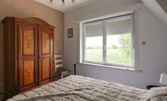 Modern Villa w Private Yard