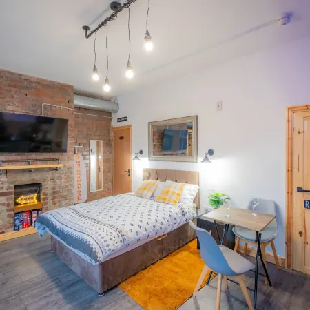 Luxury Studio - Free Parking - Great Location