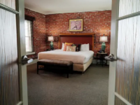 Lancaster Arts Hotel Hotels in Lancaster