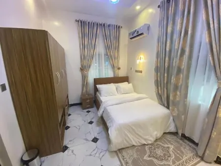 Okin Apartment Отели рядом с достопримечательностью «Apostolic Faith Church, Akiode branch.»