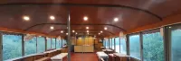 Aquaholic - A Floating Villa Hotels in Solim