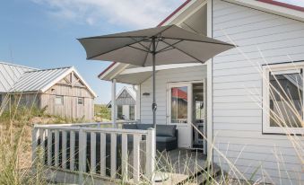 Comfortable bungalow with dishwasher, 1.5 km. from the beach