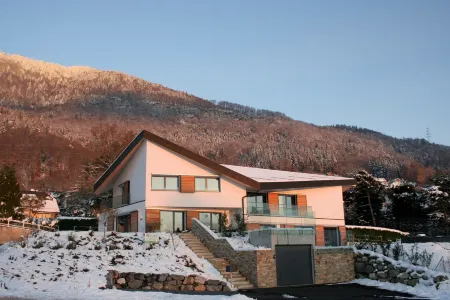 Montreux Holiday Home