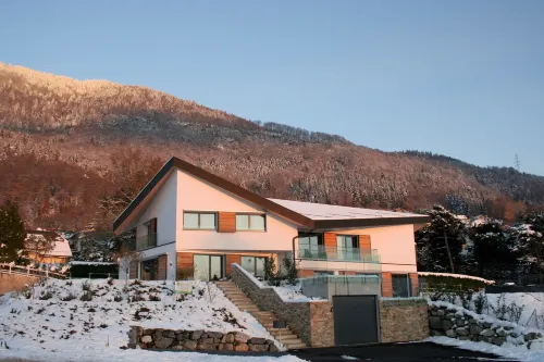 Montreux Holiday Home