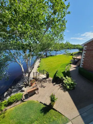 星塵汽車旅館，提姆伯利亞 佩姬灣附近的飯店