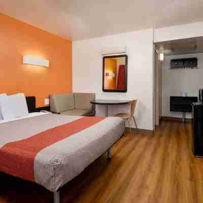 Motel 6 Pismo Beach, CA Rooms