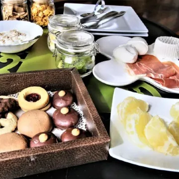 Artistic Charming House