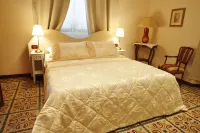 Lucca Relais