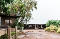 鹽林山林小屋