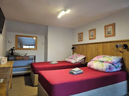 Reindeer Accommodation Отели в г. Окстон