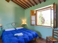 Scenic Apartment in Casole D Elsa with Pool