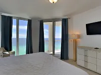 Silver Beach Towers 1404w