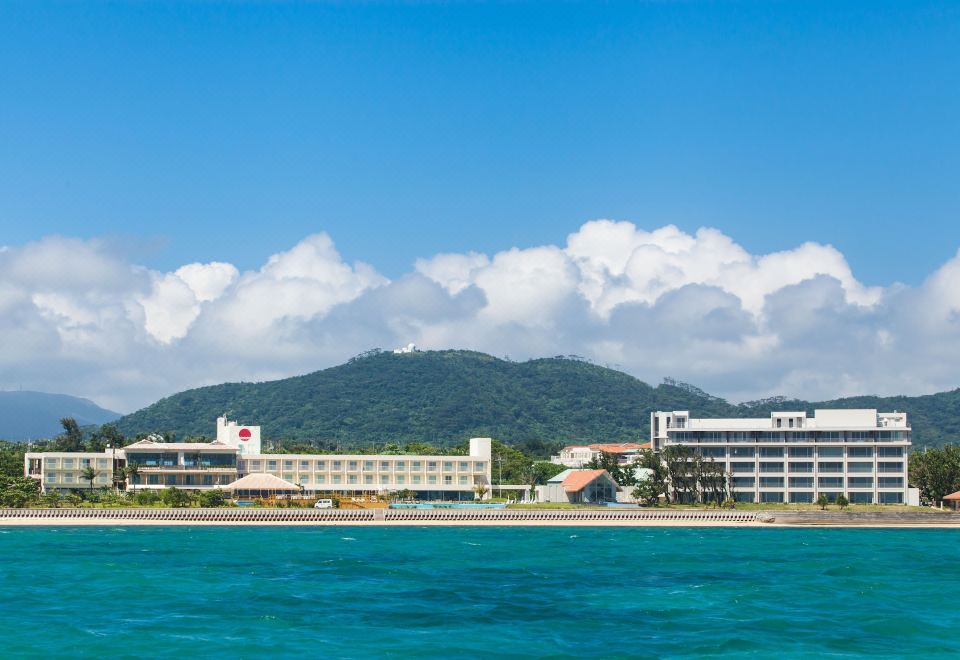 Beach Hotel Sunshine Ishigakijima 이미지