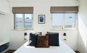 Phaedrus Living: Luxury Suite Nicosia 503