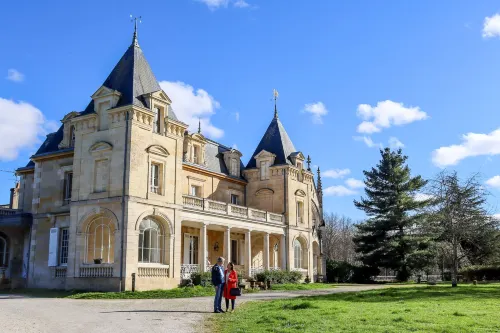 Château Léognan, Domaine Viticole - Proche Bordeaux - Romantik