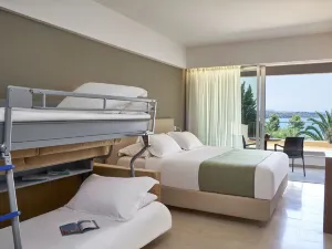 AKS Porto Heli Hotel