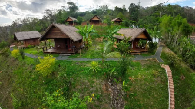 ที่พัก Naga Lodge โรงแรมใกล้สวนสาธารณะน้ำดง