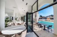 Miramare Hotel - Rooftop Pools