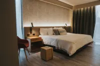 Howard Johnson by Wyndham Resistencia La Ribera Отели в г. 