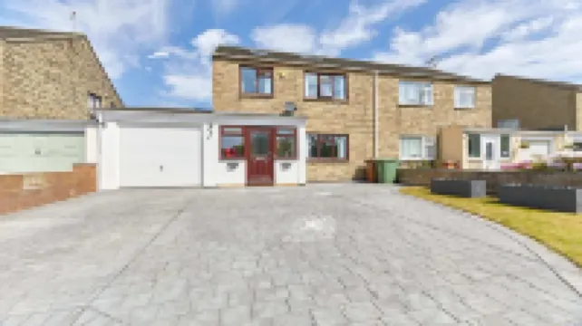 โฮสต์สเตย์ ชอร์ตี้ส